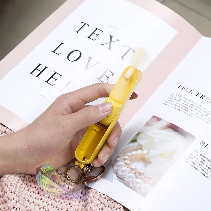 Foldable Mini Air Blower – USB Rechargeable Cooling